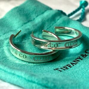 TIFFANY & CO. •  STERLING SILVER HOOPS • GUC